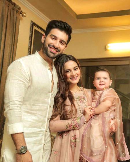Aiman Khan & muneeb & amal khan...
