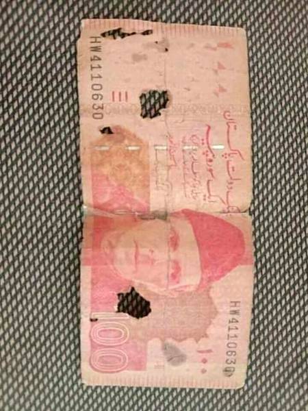 میری پھپو نے مجھے عیدی دی ہے🙈