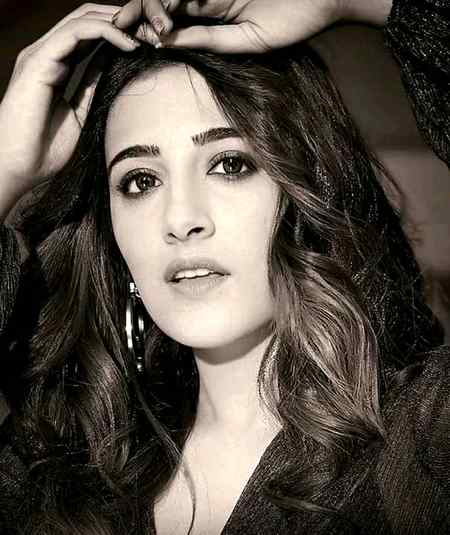 لوگ دوسروں میں خامیاں ایسے نکالتے ہیں
__جیسے__
خود ___ارڈر___ پہ تیار ہوئے ہوں
👉🏽🔥🔥😏😏😏