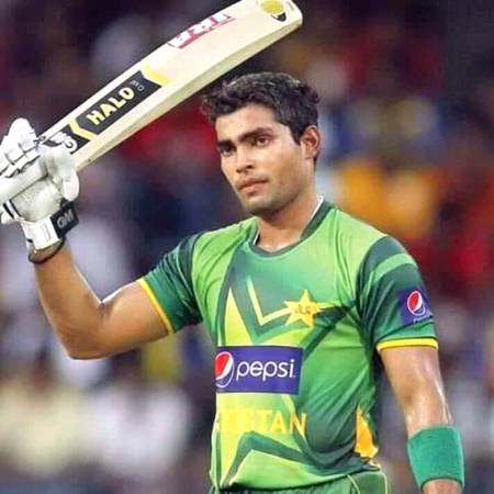 عمر اکمل پر 3 سال تک ہر طرح کی کرکٹ کھیلنے پر پابندی عائد جسٹس (ریٹائرڈ) فضل میران چوہان کی سربراہی میں پی سی بی ڈسپلنری پینل نے فیصلہ سنادیا۔