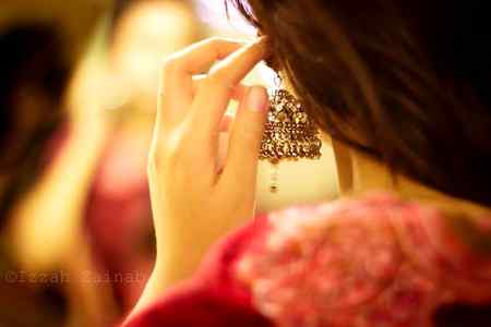 سلوٹیں اور طرح کی هیں تیرے چہرے پر
دکھ یقیناً، تیرے دنیا سے نرالے هوں گے❤