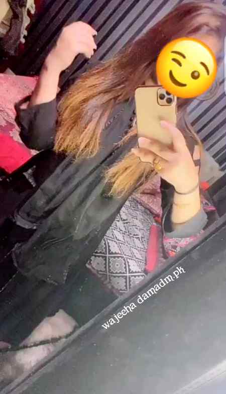 Sache Pyar Mein Dard Aik Ko Ho,
Toh Takleef Dono Ko Hoti Hai