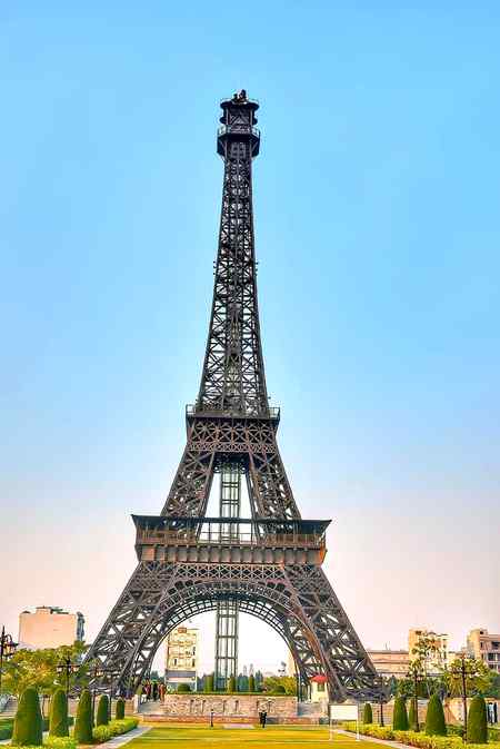 Eiffel tower  Bahria town lahore Pakistan