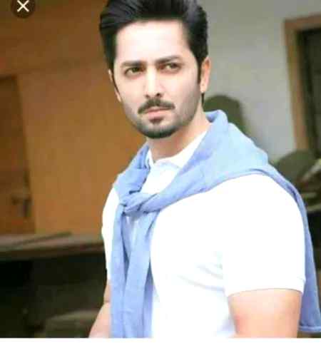 Me u hafa to ni mager gela hi mujy ka bewafa se koie wafa kary o wafa tery dewangi latast song 🎶🎶be raha hi yha to  sultan nagen ny be tujy se badel ly he liy us dapper ka kash tum ny dapper na mara hota sultan us waqat or usy apny hota