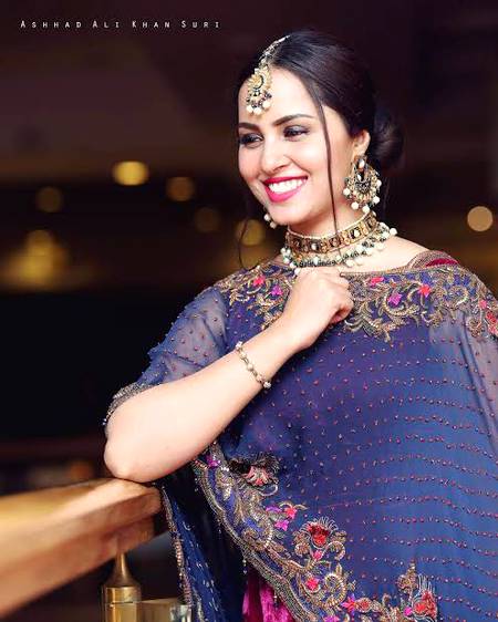 Nimra khan