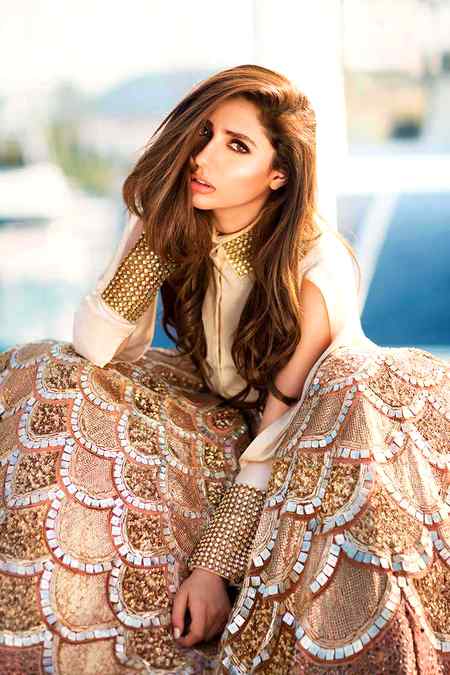Mahira khan 🔥 like 🔥
