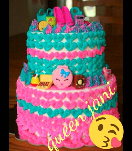 میری جان تمہیں سالگرہ مبارک ہو😘
خوشیاں تمھارے قریب ہوں😊
غم نہ تمھارے نزدیک ہوں 😊
ایسی میری جان تمہیں زندگی مبارک ہو😘
ہر خواہش تمھاری پوری ہو 😊😘
کوہی تمنا نہ تمھاری ادھوری ہو😊
ایسا دن میری جان تمہیں  مبارک ہو😘
 ہر دعا تمھاری قبول ہو😊
ایسی گھڑی تمہیں مبارک ہو😊
ہم جو دیں تمہیں وہ  بھی کم ہو  😊
اللہ تمہیں زندگی کی ہر خوشی دے ⁦😊
دعا ہے میری جان یہ آتا رہے سدا ⁦😊
تمہیں میری جان ایسا دن ہمیشہ نصیب ہو😘