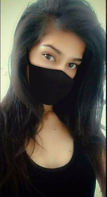 کسی بھی انسان کو توڑنے  چھوڑنے . اور گرانے  کے کئی طریقے ہیــــں  مگر اسے پانے  بنانے  اور سنوارنے  کا صرف ایک طریقہ ہے اور وہ ہے. "محبت".
Um e Hani