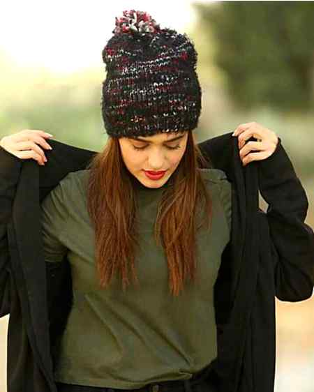 Log jis chez ka khof rkhty hain..✌🔥..
   .ham us chez ka shok rkhty hain. ..💪🔥