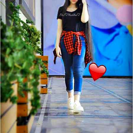 WEsay tOh hUm khUxh bhi nhi krtE 😛😛
Prr jb krtE hain tOh Kamal krtE hain 🔥🔥