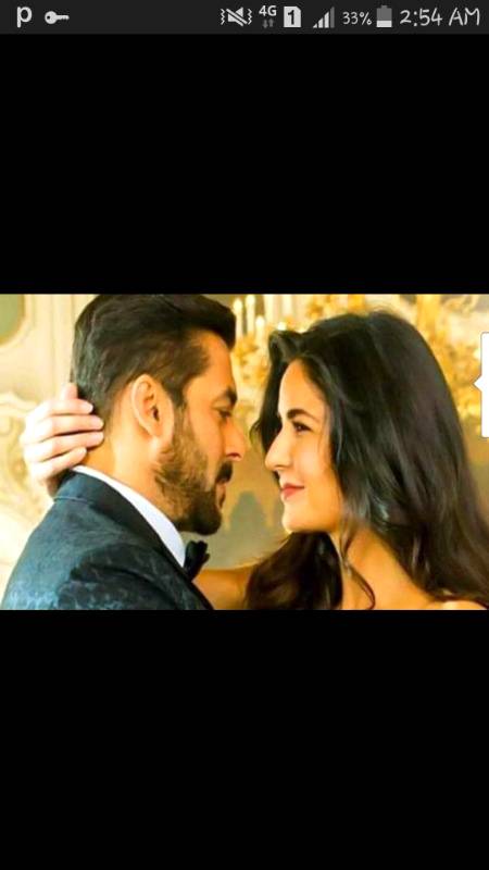 پتا نہیں کیوں تم سے ہمیں اتنی محبت ہو گئی😍
کے ہر چیز سے زیادہ مجھے تیری عادت ہو گئی 💝