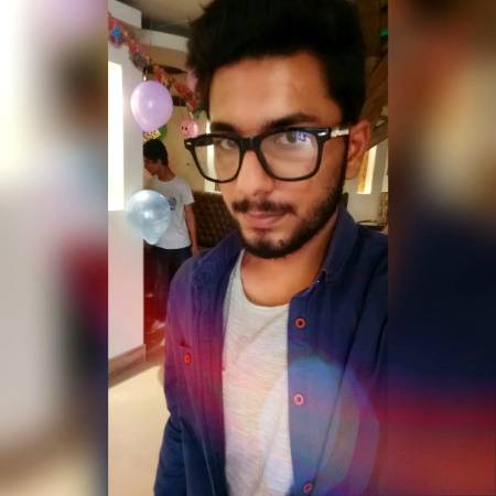 ﯾﺎﺩ ﺍُﺱ ﮐﯽ ____ ، ﺍﺑﮭﯽ ﺑﮭﯽ ﺁﺗﯽ ﮨﮯ
ﺑُﺮﯼ ﻋﺎﺩﺕ ﮨﮯ _____ ، ﮐﮩﺎﮞ ﺟﺎﺗﯽ ﮨﮯ