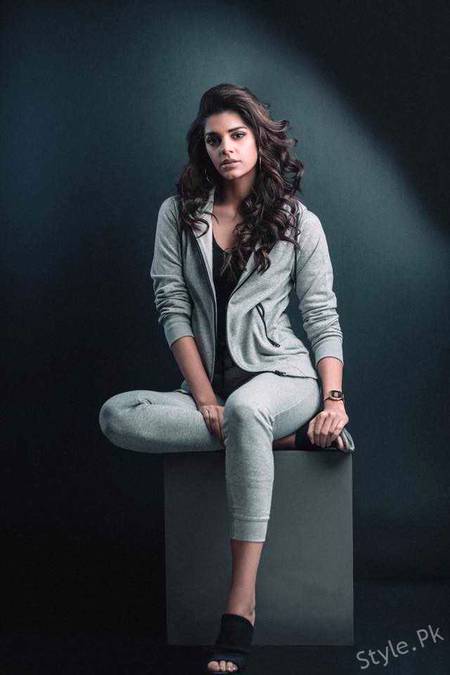 Photoshot sanam ..🔥 like 🔥