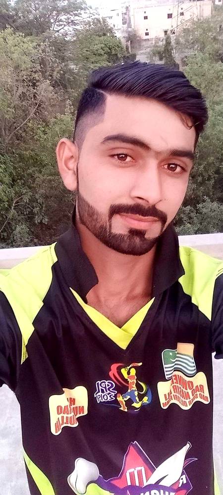 لوٹ آو اس سے پہلے کہ کوئی اور پھنسا لوں میں 😶😚😍😍🤗😏