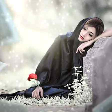 ﺧﻮﺵ ﻣﺰﺍﺟﯽ ﺑﮭﯽ ﻣﺸﮩﻮﺭ ﺗﮭﯽ ﮨﻤﺎﺭﯼ،
ﺳﺎﺩﮔﯽ ﺑﮭﯽ ﮐﻤﺎﻝ ﺗﮭﯽ،
ﮨﻢ ﺷﺮﺍﺭﺗﯽ ﺑﮭﯽ ﺍﻧﺘﮩﺎﺀ ﮐﮯ ﺗﮭﮯ،
ﺍﺏ ﺳﻨﺠﯿﺪﮦ ﺑﮭﯽ ﺑﮯ ﻣﺜﺎﻝ ﮨﯿﻦ 💔