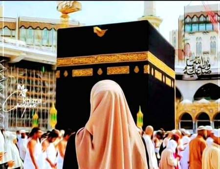 جب تم سکون کی کمی محسوس کرو۔
تو اپنے رب کے سامنے توبہ کیا کرو۔
کیونکہ یہ انسان کے گناہ ہی ہے۔
جو دل کو بےچین رکھتے ہیں۔❤️