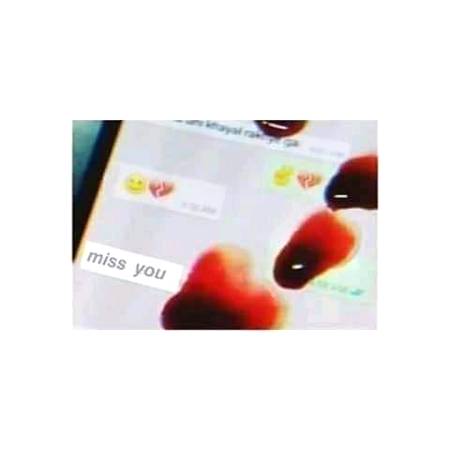 بچھڑنے والوں نے آپس میں دوستی کر لی
یہ پہلی بار محبت میں کچھ نیا ہوا ہے❤