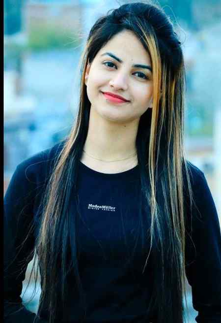 سیکھا جو زمانے کا طرز کلام میں نے😎😓⁦☺️زمانہ ہی چلا اٹھا کتنی بد زبان ہو تم😏⁦✌️👉