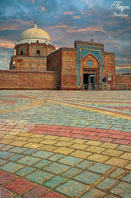 Hazrat Bahuddin Zakaria Shrine Multan Pakistan 💕💕