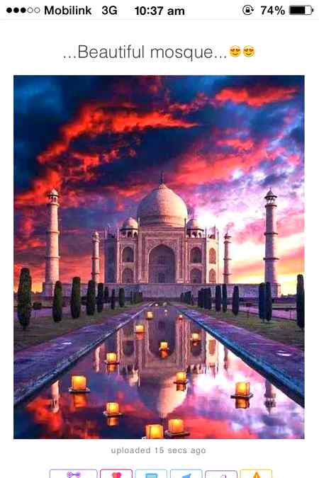 Soch soch k main pagal ho gaya k ye Taj Mahal kabb se masjid bann gaya