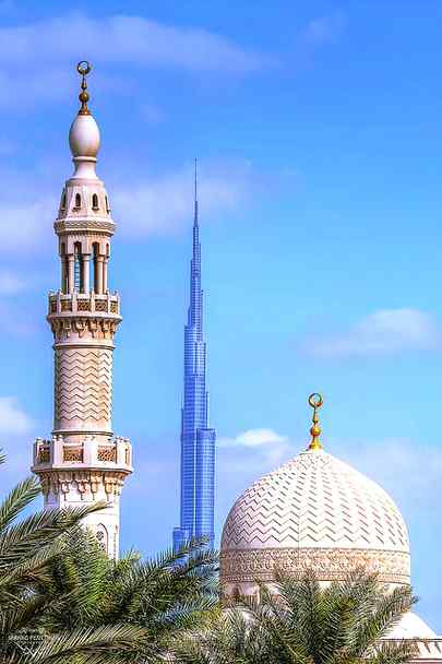 Reaching sky, Mosque and Burj khalifa,Dubai💕💕