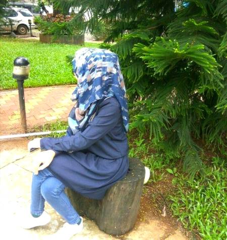 دوسروں سے امـپریس ہونا چھوڑ دیں ڪیوں ڪہ سامنـے والے میں ایسا اضافی ڪُچھ بھی نہیں ہـے جو آپ ڪے اندر موجود نـہیں فرق بس اتنا ہـے ڪہ وہ اپنـے ہنـر سـے واقف ہـے اور آپ ابھی تک خود ڪو ٹھیک سـے جان نہیں پائـے...!!!!* 
Um e Hani Rajpoot