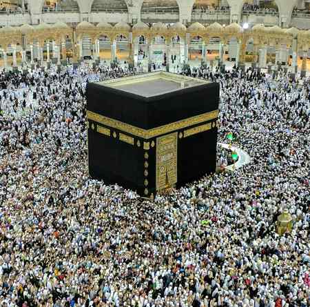 Taray haram ke kya baat Mola .
Taray haram ke kya baat Mola . 
Ta umar kr day aa na Muqaddar
