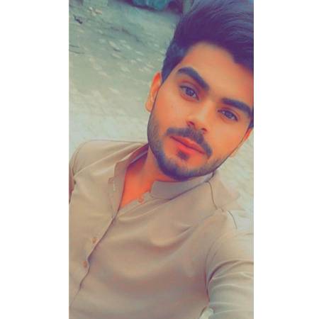 Rate my pic out of 10