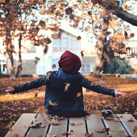 وہ خود آ ئیں گے میرے راستے میں------🔥
*جناب **
میں زندگی کو ایسا موڑ ____دوں گا...😏