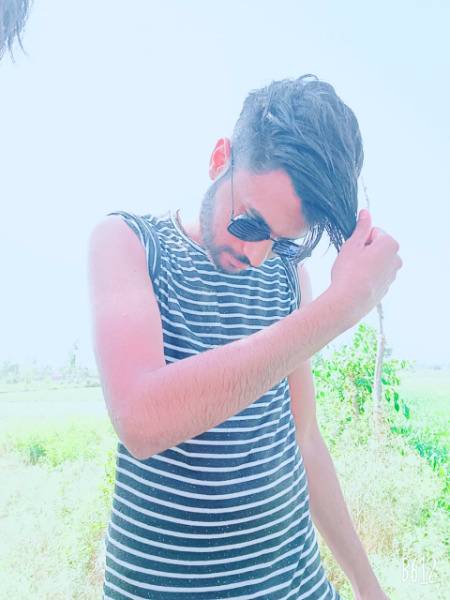 میں ابھی کہتا ﮨﻮﮞ، بہت ﺑﺮا ﮨﻮﮞ_____💦🙃
ﺑﻌﺪ میں ﺑﺮاٸیاں ﻧﮧ نکالیے ﮔﺎ ﺁﭖ____🔥