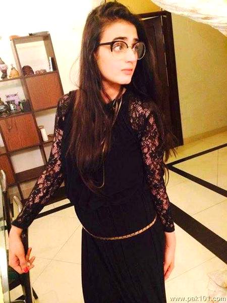 Aww cute hira🔥