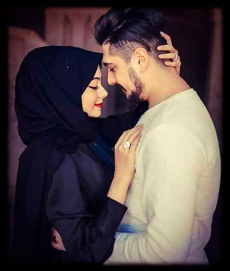 Tum Pas ayy 🥰 yo muskary ☺️ tum nyy he janay Kiya sapny dekhay 😍 jagy na soty hy😉 pal pal ya souchty Hy 😚😘 Kiya kary hay dill 🥳 khuch khuch hota Hy ❣️👫 (pgloo @)