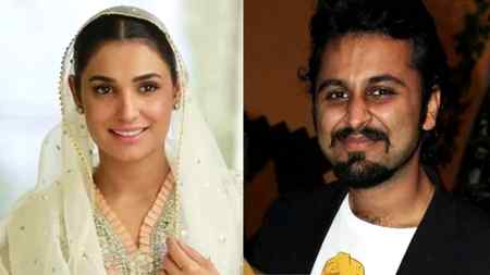 اداکارہ آمنہ الیاس اور داؤد محمود نکاح کے بندھن میں بندھ گئے ذرائع کے مطابق ان کا نکاح 5ستمبر ہفتے کے روز ہوا ہے اس سے قبل اداکارہ آمنہ الیاس نے چند ماہ قبل عامر لیاقت حسین کے گیم شو میں جلد شادی کرنے کا عندیہ دیا تھا عامر لیاقت کے اصرار پر آمنہ الیاس نے بتایا کہ ان کے ہونے والے شوہر ان کے ساتھ کام کرتے ہیں لیکن فی الحال دونوں کوئی پراجیکٹ ساتھ نہیں کر رہے دونوں کے درمیان زبردست ہم آہنگی پائی جاتی ہے اور اس فیصلے کا انکی والدہ سمیت سبھی کو علم ہے آداکارہ آمنہ الیاس 20 اکتوبر سے داؤد محمود کی ہدایت کاری میں بننے والے تھیٹر ڈرامہ "ان کہی" میں ثنا مراد کا کردار نبھائیں گی "ان کہی" معروف ڈرامہ رائٹر حسینہ معین کے ڈرامہ سیریل "ان کہی" سے ماخوذ ہے جسے سال 1982 میں پی ٹی وی پر نشر کیا گیا تھا