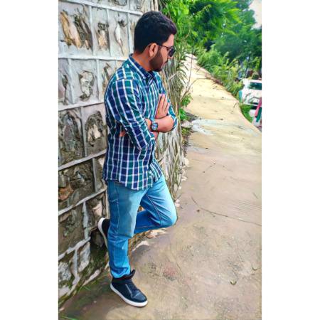 Ana py war phanky haan asy wasy bhot mera garoor salamt rahy tumhary jasy bhot 😏😏💔💔