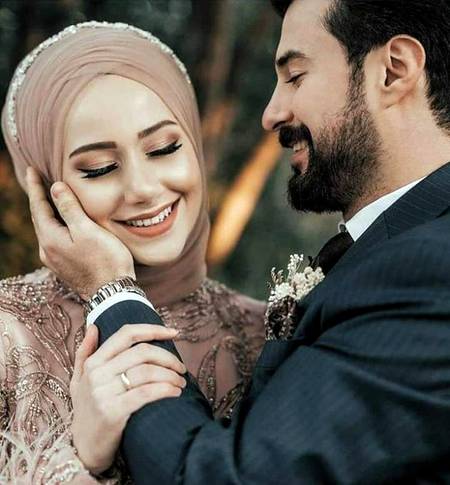 ❤تیرے دیدار کے لمحے بہت قیمتی ہیں
اگر ہم آنکھ جھپکیں گے تو خسارا ہوگا🌹