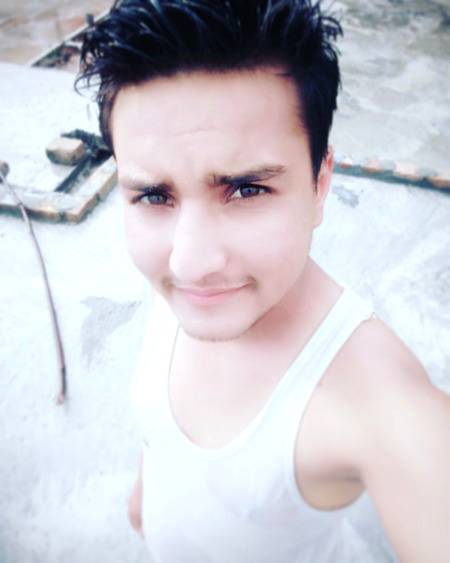 Kal sadid garmi k bad boht taz barish howe m na boht enjoy kiya or jis jis na enjoy kiya comments ma bataoo