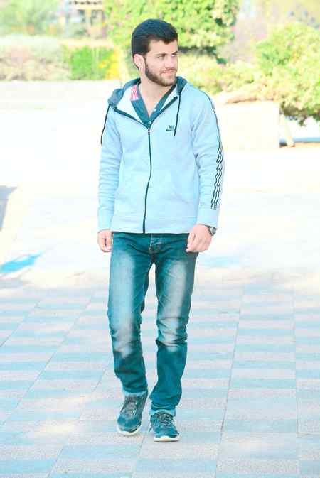 Love, Care and Respect
The 1st two you GIVE,
The last one you EARN,
Thats the secret of a Good Relationship..!!