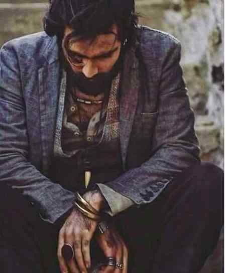 مرشد!!! میں ہوں بہت 😐😐عام سا😩😢😢😩، اداسیوں کی💔💔 شام سا