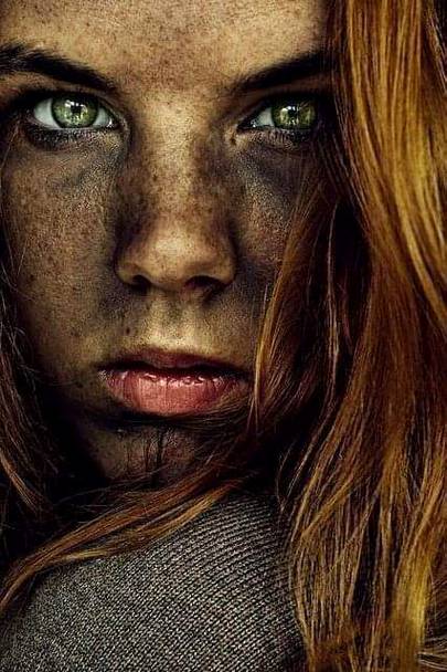 تجھ سے برہم ہوں کبھی خود سے خفا 

کچھ عجب رفتار ہے تیرے بغیر