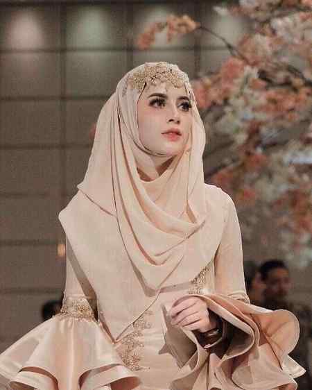 باتوں باتوں میں اکثر ہو جاتا ہے
تذکرہ نہ عشق کا ذیادہ کیجیے
