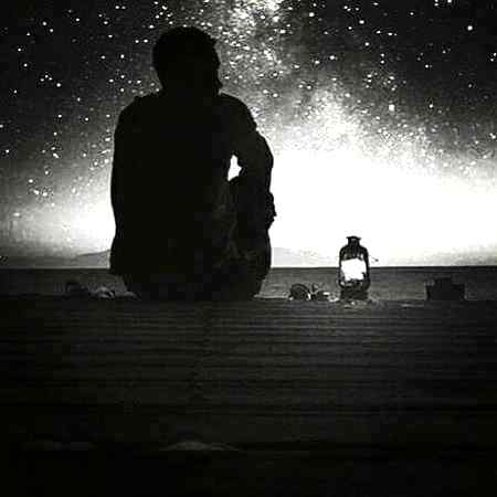 ﺍﭘﻨﯽ ﺍَﻧﺎ ﮐﯽ ﺟﯿﺖ ﻣﯿﮟ ﺩﻧﯿﺎ ﮐﯽ ﻣﺎﻥ ﮐﺮ ،
ﻣﺤﺮﻭﻡ ﻣﯿﺮﯼ ﺫﺍﺕ ﺳﮯ ﺍﮎ ﺷﺨﺺ ﮨﻮ ﮔﯿﺎ !!!
شییس
