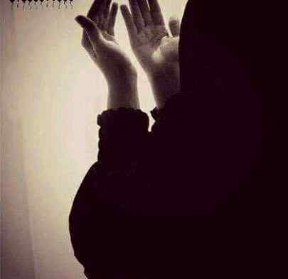 بیٹی اللہ کی رحمت ہوتی ہے
اور اللہ کی رحمت کبھی بوجھ نہیں ہوتی