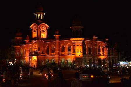 Beautiful Night View of Ghanta Ghar, MuLTaN ;) .