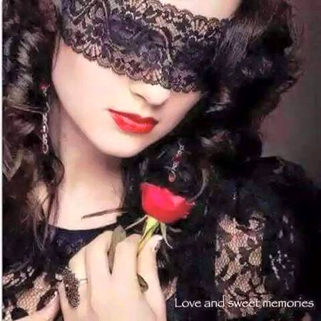 پا سکیں گے نہ عمر بھر جس کو.
\
جستجو آج بھی اُسی کی ھے.