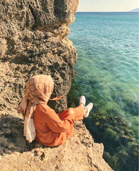 تم نے مجھے کیا چھوڑنا تھا
تمھاری اوقات ہی نہیں تھی مجھے پانے کی