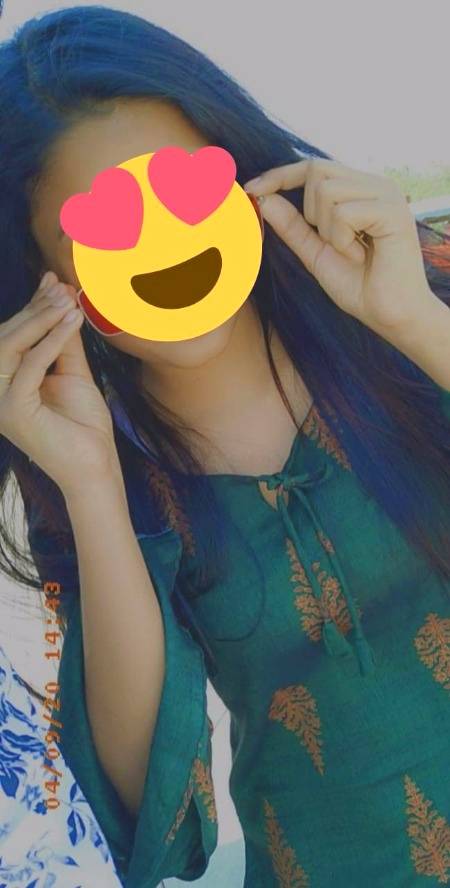 Tareef us khuda ki jis nay mujhe banaya
Jitna sweet banaya utna hi cute banaya😍