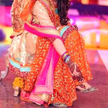 Na ma giri na mere umedon k minar giry ...
Par kuch log mujy girany ma kai br giry. .✌🔥