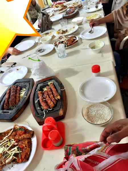 Lunch krle akr sab frnds😃