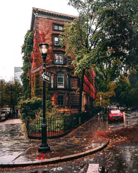 Describe new york in one word usa