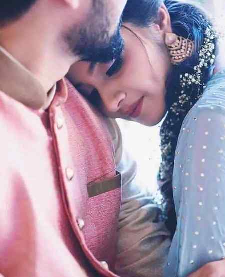 تجھکو خبر نہیں،مگر اک سادہ لوح کو، 
  برباد  کر دیا  تر ے  دو دن کے  پیار  نے